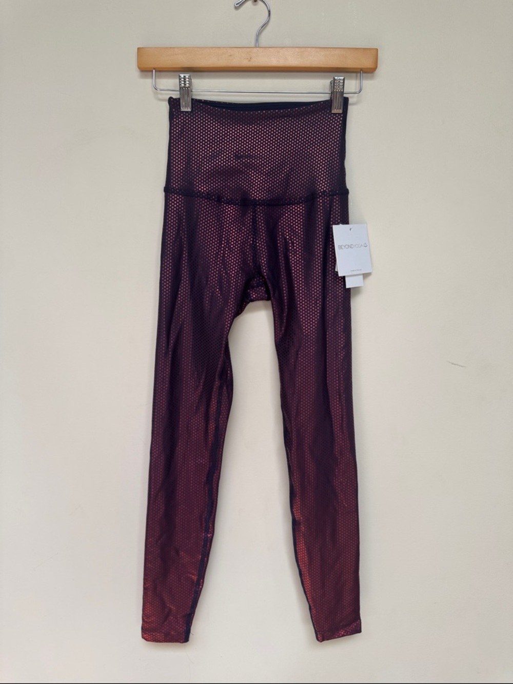 Beyond Yoga High-Waist Metallic Burgundy Leggings